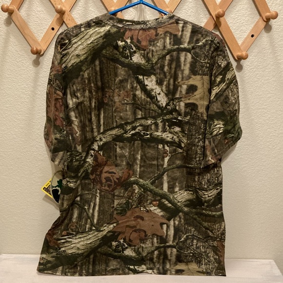 Mossy Oak Break-Up Infinity Camouflage Short Sleeve T-Shirt - Picture 2 of 9